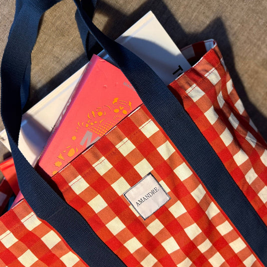 Tote Azoka