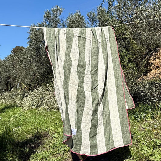 Mantel Etxekoa - Rayas Verdes & Lino / Overlock Fucsia