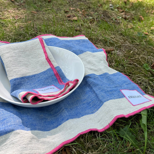 Individual Itsasbide - Rayas Azul & Lino · Overlock Fucsia - Amandre